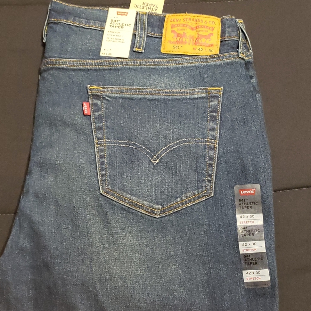 Levi's mens jeans